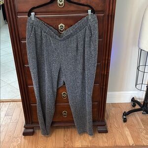 Gray Herringbone Patterned Pants